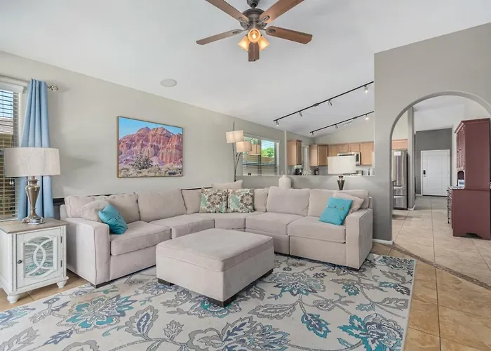 Serenity Haven With Private Pool In Gilbert *