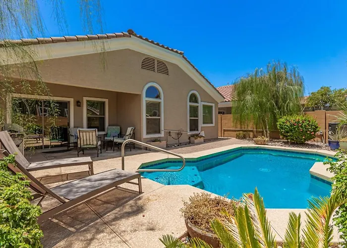 Serenity Haven With Private Pool In Gilbert Villa *
